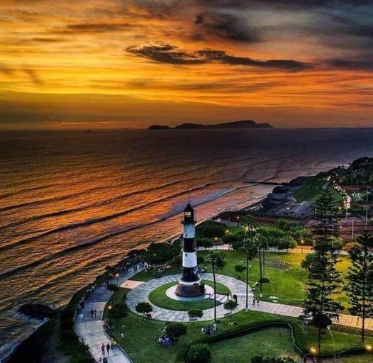 The Place Miraflores Λίμα Εξωτερικό φωτογραφία